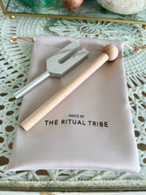 Load image into Gallery viewer, Crystal Cleansing Tuning Fork Kit ~ 4096 Hz