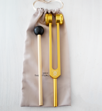 Load image into Gallery viewer, Solar Plexus Chakra Tuning Fork Kit ~ 126.22 Hz